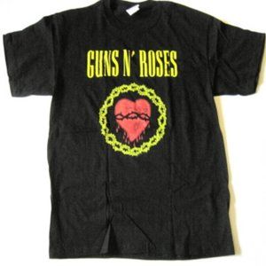 Guns 'n Roses Thorn Heart Tee
